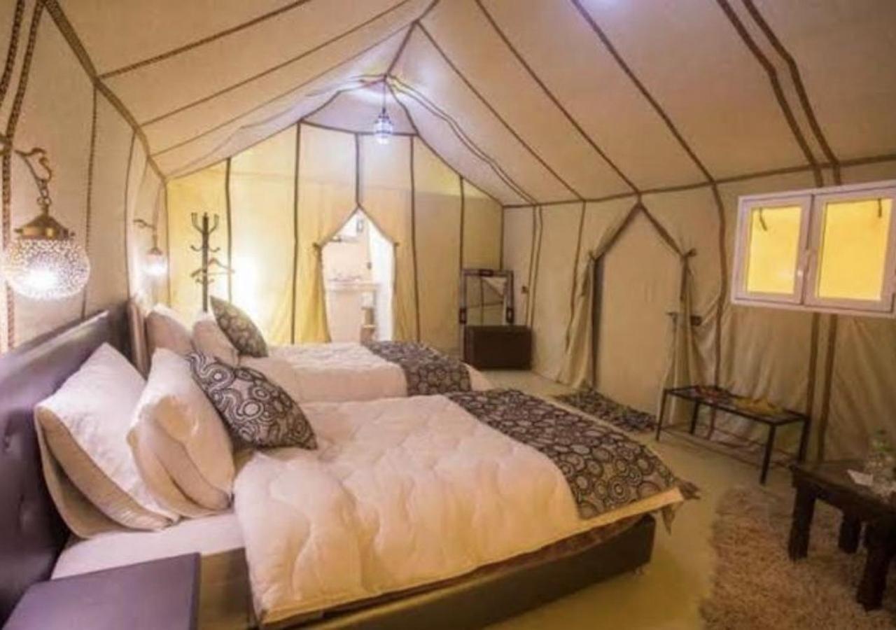 Готель Amazing Luxury Camp Мерзуга Екстер'єр фото